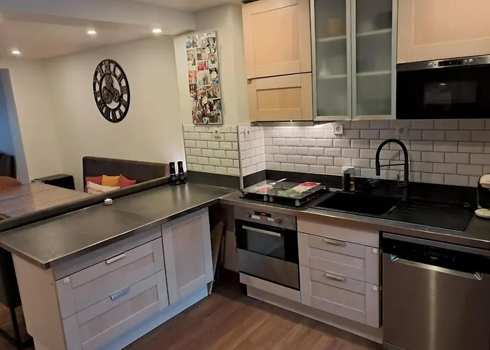 Maison Neuve Proche Centre Ville, 24h Moto, Gp, 24h Voiture, Classic, 24h Camion